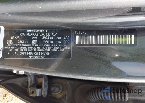 2025 Kia K4 Lxs z USA, uszkodzony, nr VIN 3KPFT4DE7SE114778